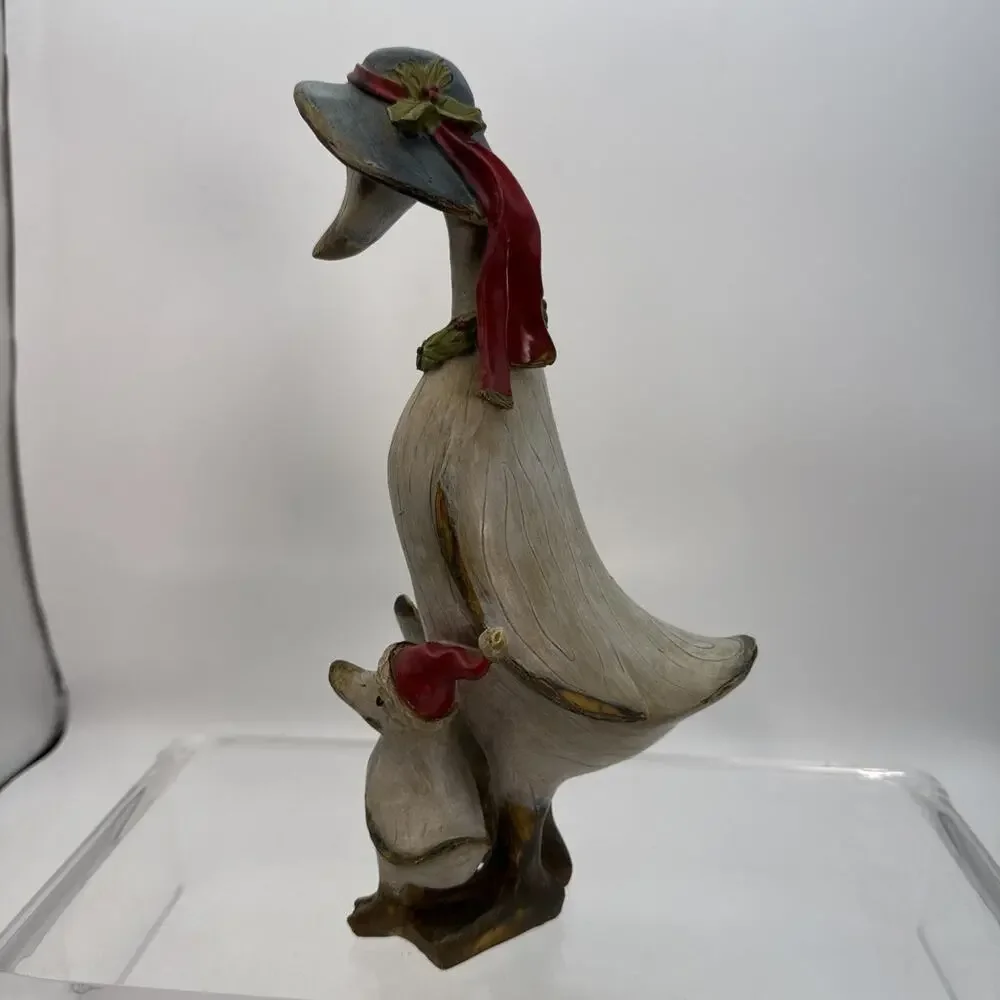 Christmas Holiday Duck Goose w/Babies Figurine / Tii Collections - MCM Cottage
